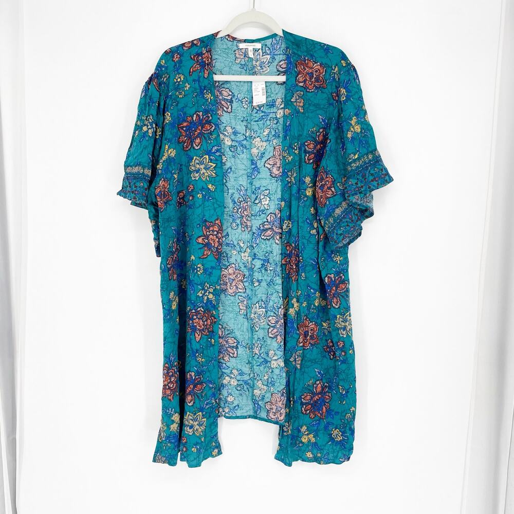 Maurices Blue Floral Kimono Size Large